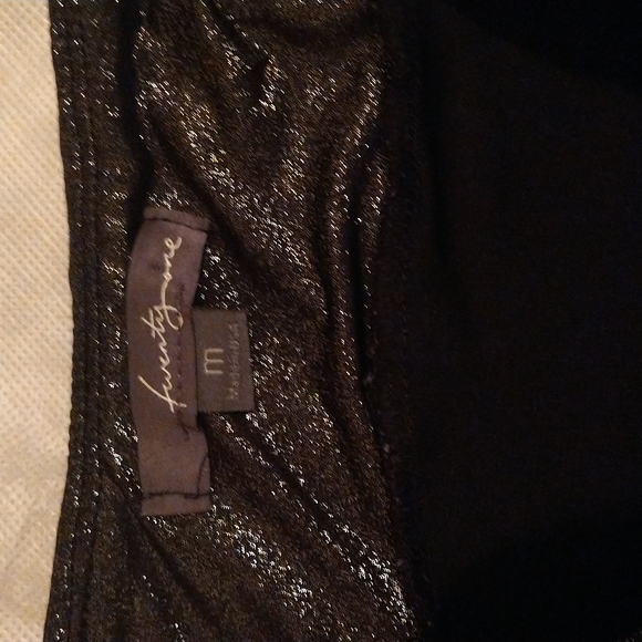 Strapless black with silver sheen top - Picture 3 of 5